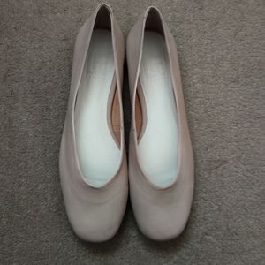 LFL rose leather ballet flat